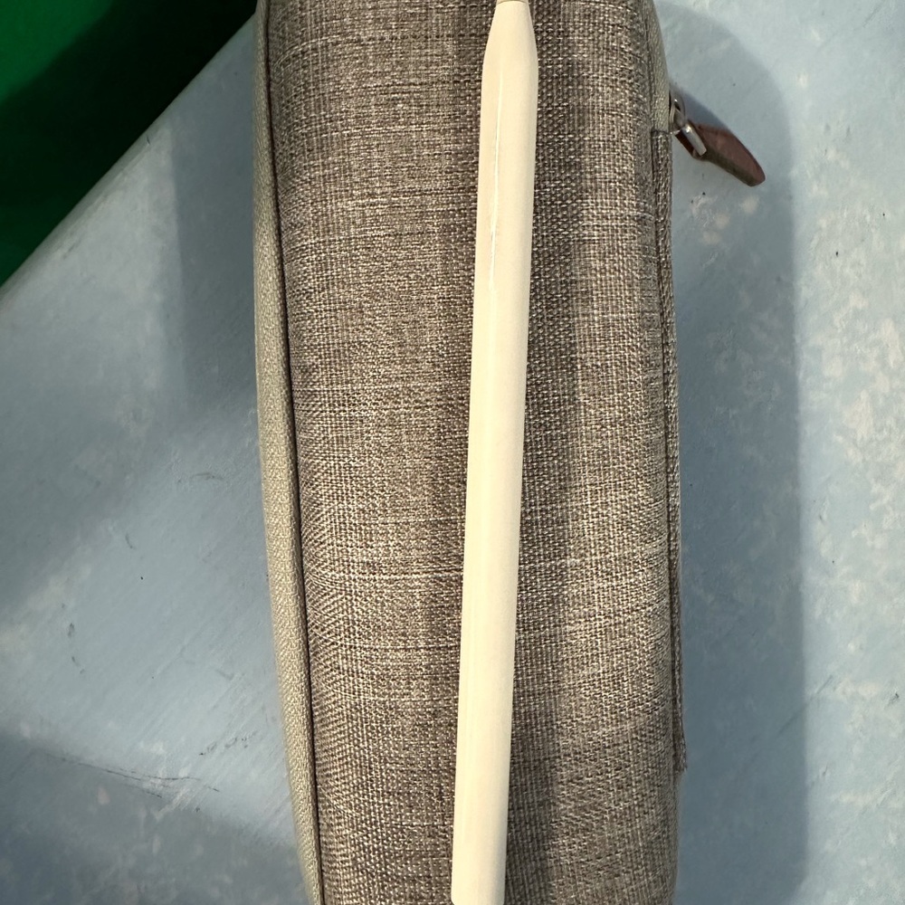 Gray and White Tablet Sleeve